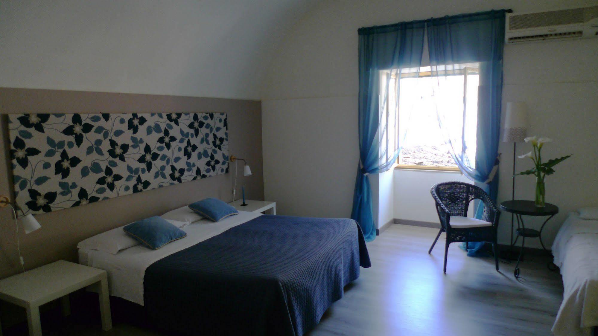 Bed and Breakfast I Tetti Di Siciliando Modica Exterior foto